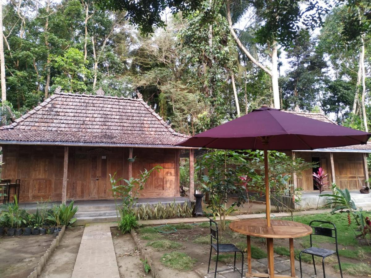 Omah Kayu Jagalan Hotel Magelang Exterior foto